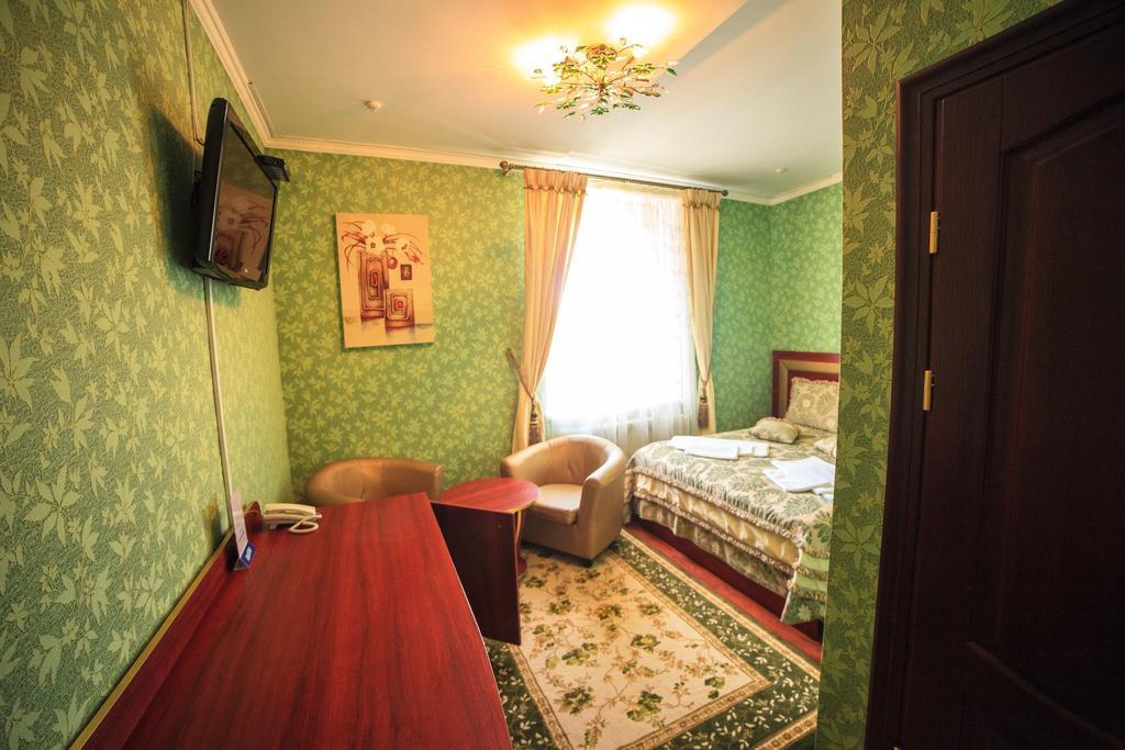 Imperiya Otel Khmelʼnytsʼkyy Oda fotoğraf
