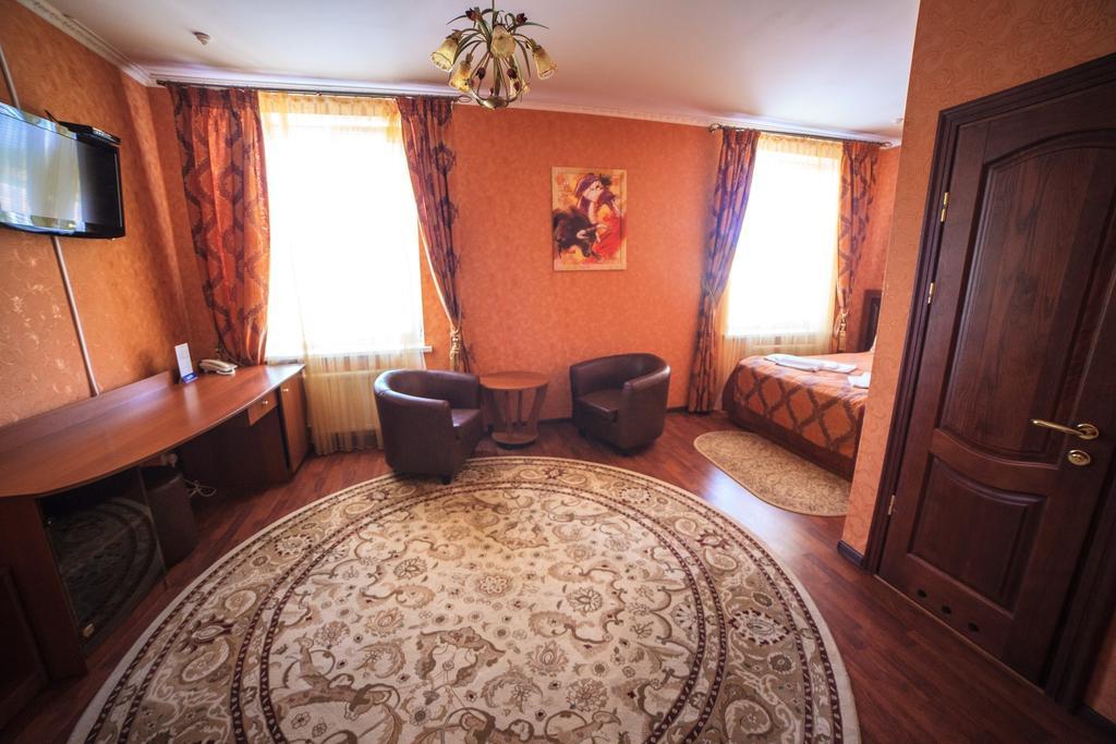 Imperiya Otel Khmelʼnytsʼkyy Oda fotoğraf